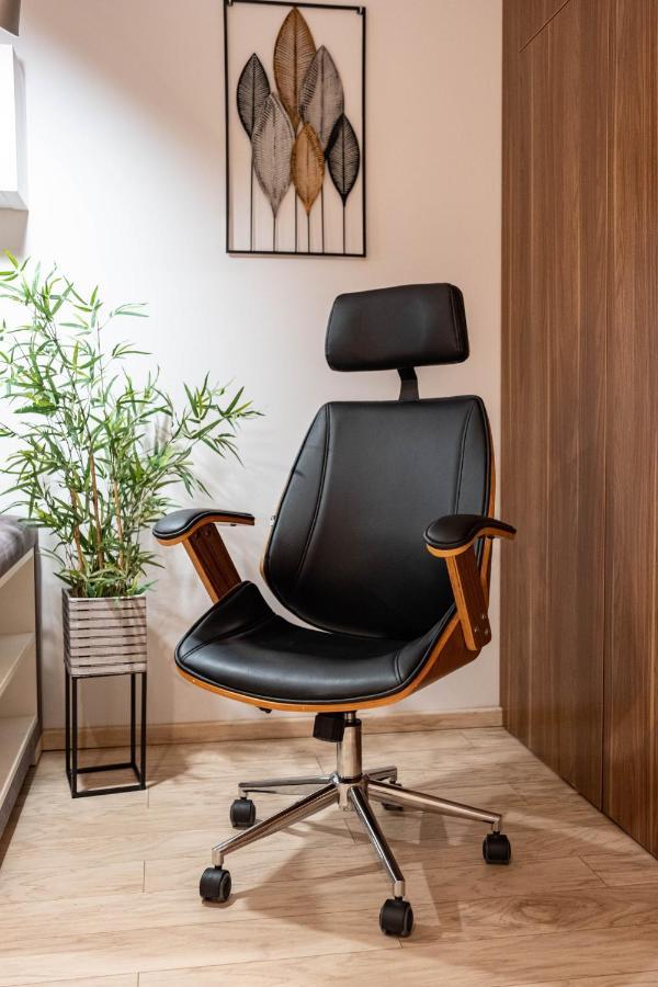 Smart Executive Lägenhet Kraków Exteriör bild